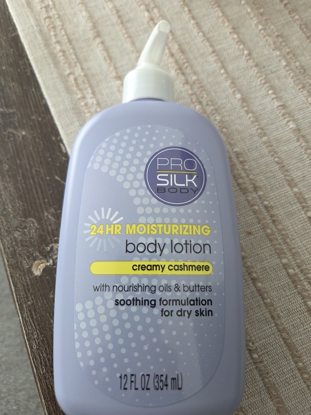 Creamy Cashmere 24HR Moisturizing Body Lotion - Lavender